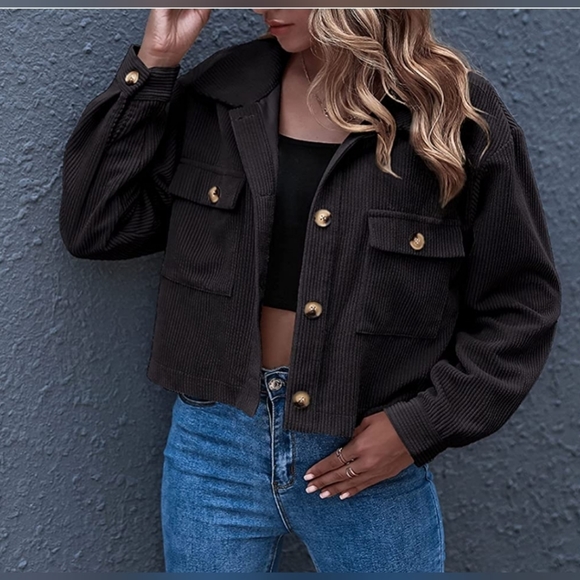 🌸BLACK Crop corduroy button up shirt jacket women - Picture 3 of 5
